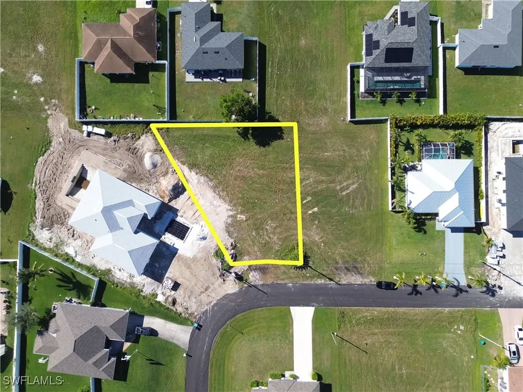 36 SW 21st Avenue Cape Coral FL 33991