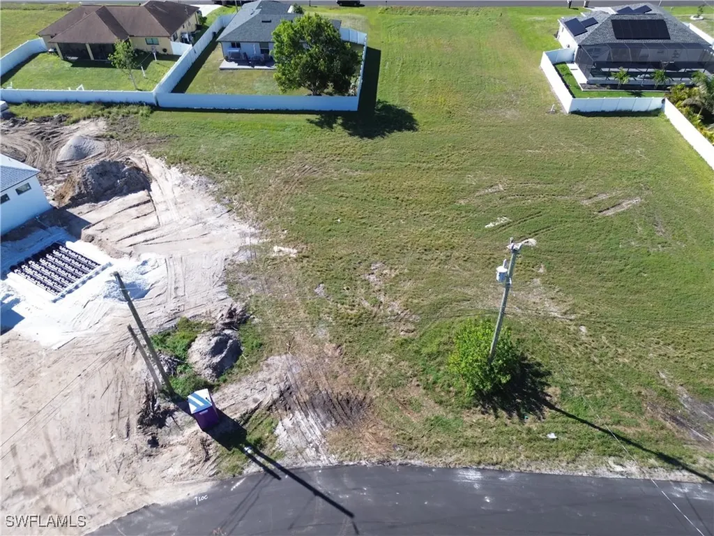 36 SW 21st Avenue Cape Coral FL 33991