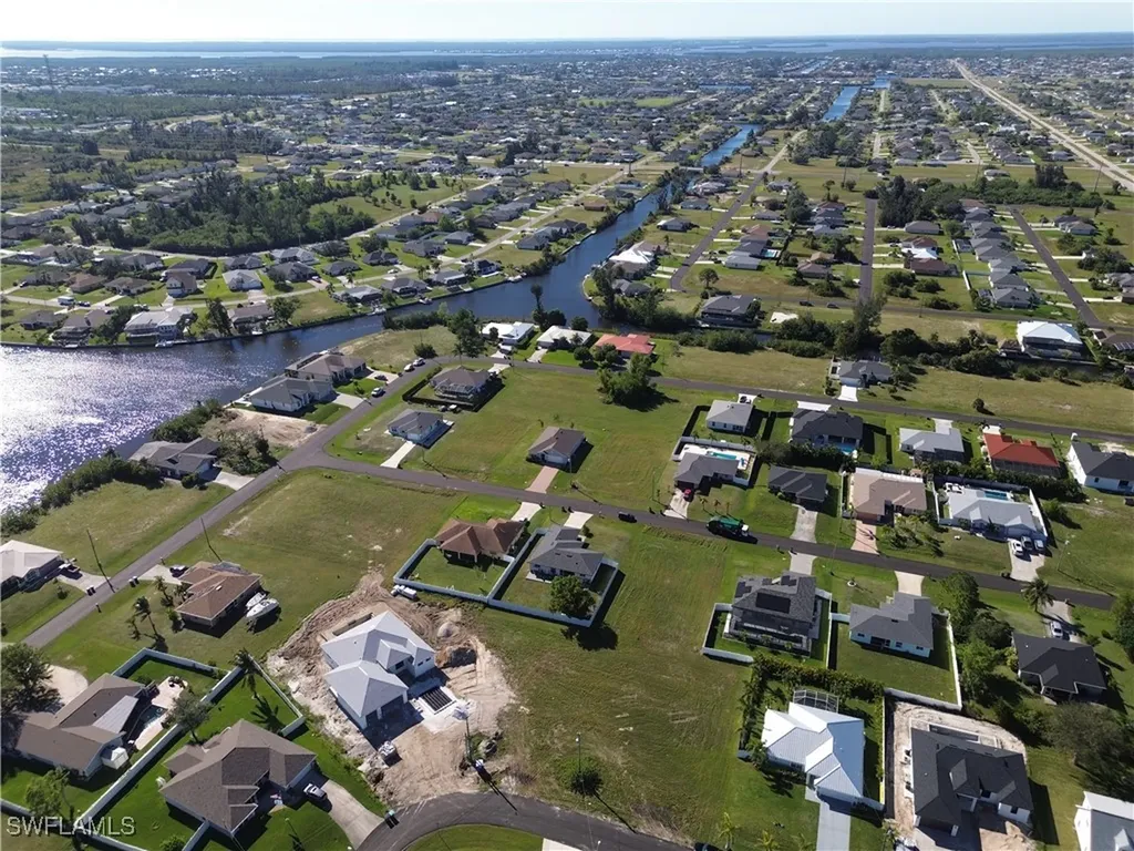 36 SW 21st Avenue Cape Coral FL 33991