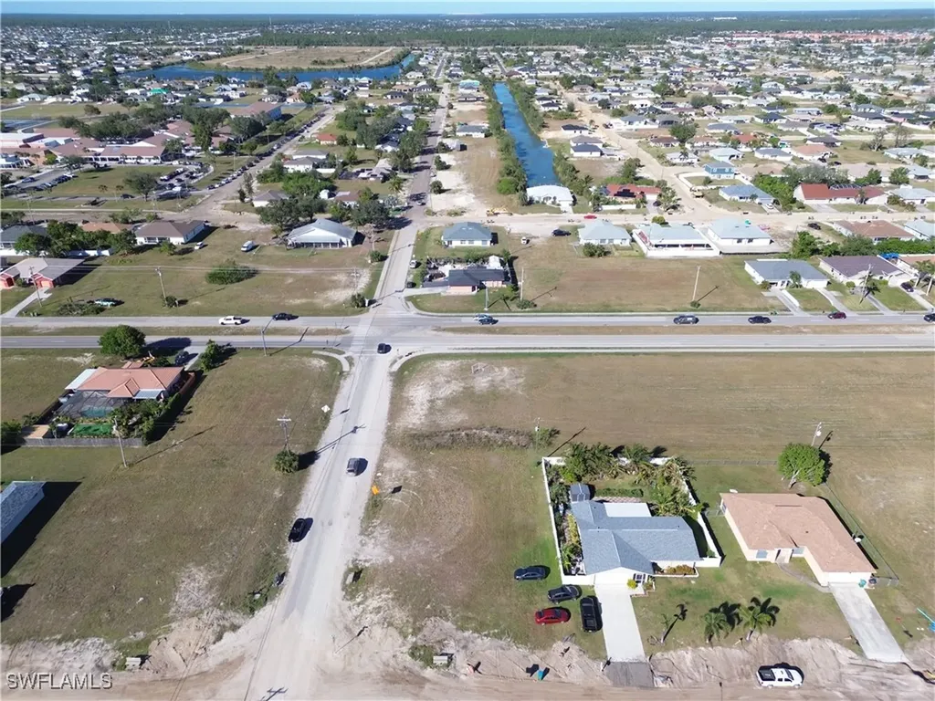 1301 NE 15th Lane Cape Coral FL 33909