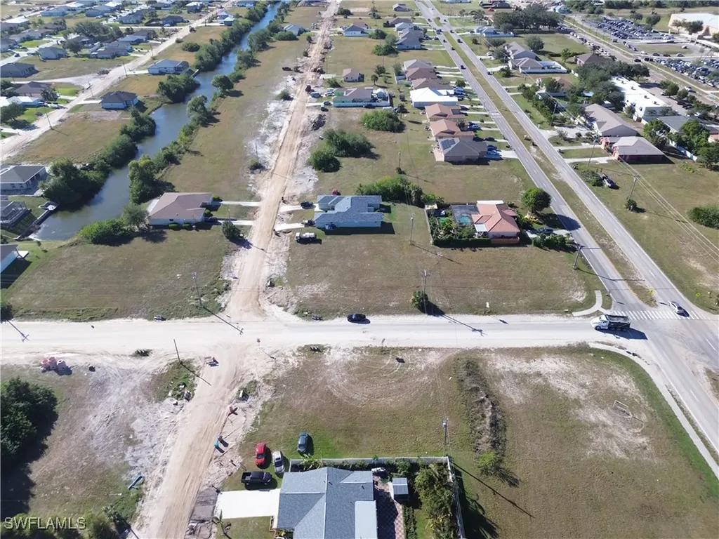 1301 NE 15th Lane Cape Coral FL 33909