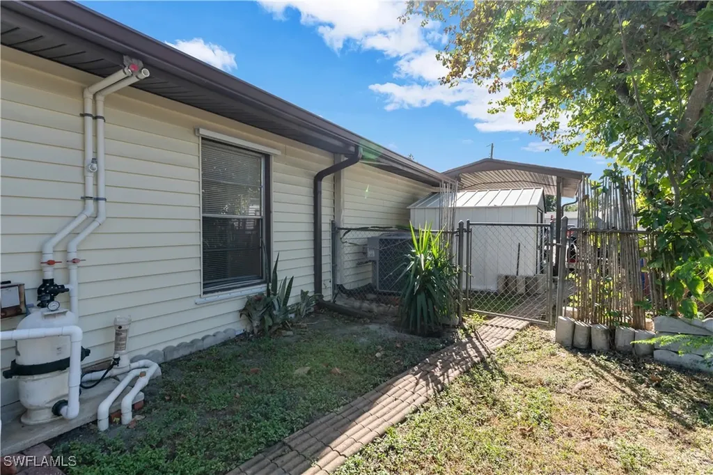 1631 North Drive Fort Myers FL 33907