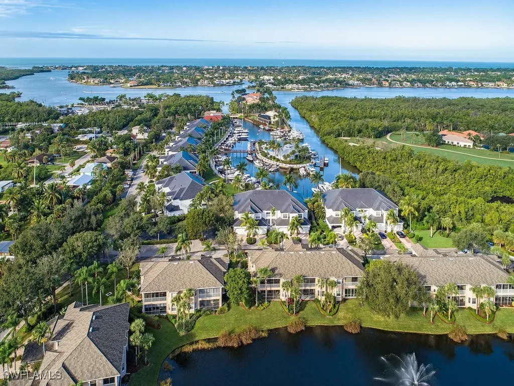 5080 Yacht Harbor Circle Naples FL 34112