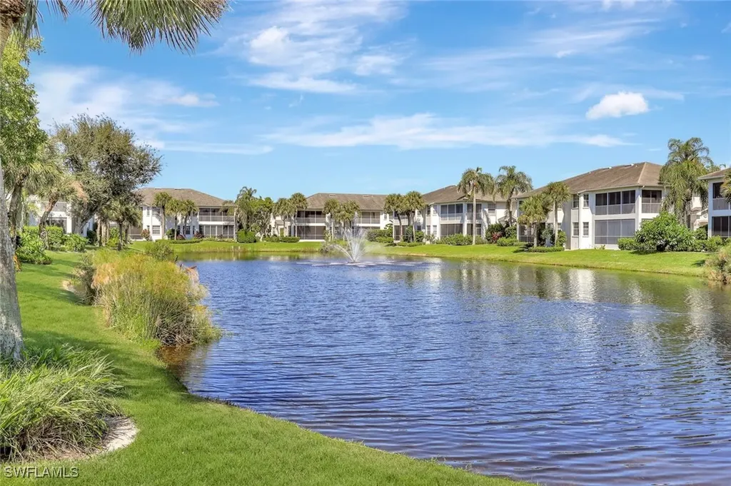 5080 Yacht Harbor Circle Naples FL 34112