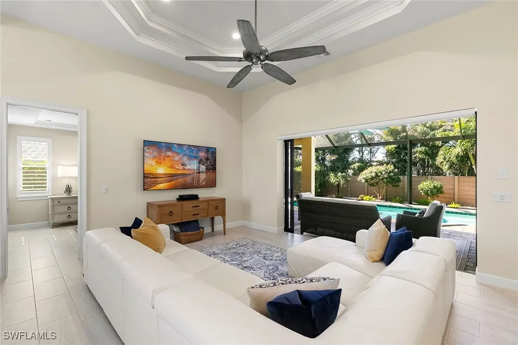 464 Worthington Street Marco Island FL 34145