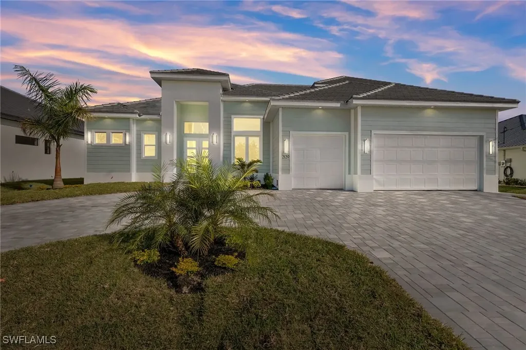 2129 Cape Coral Parkway W Cape Coral FL 33914