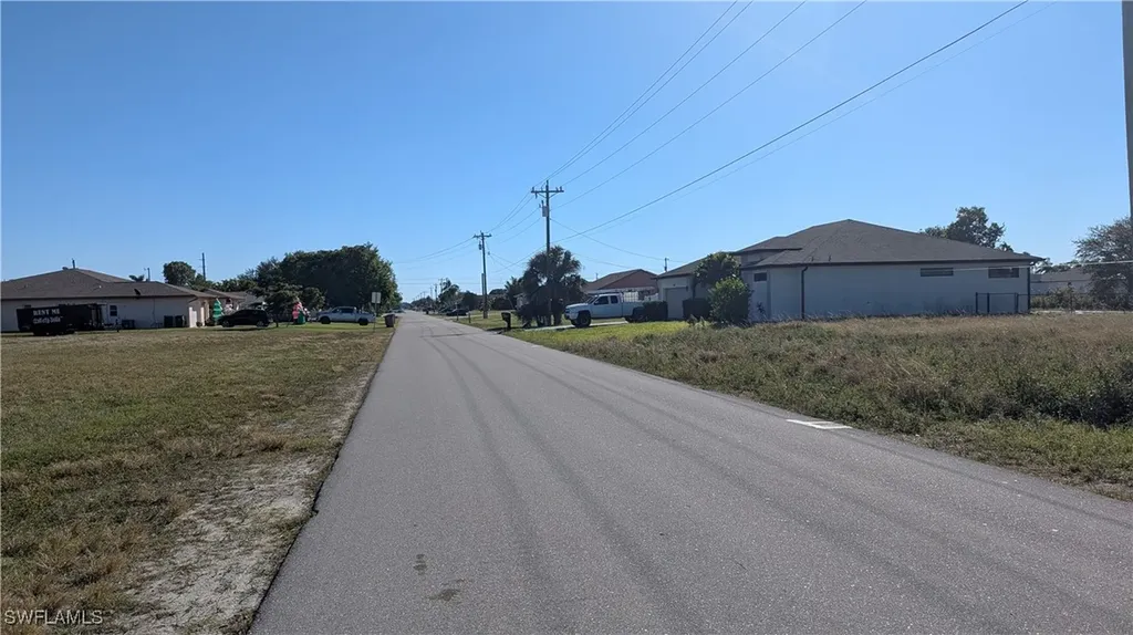 1420 SW Santa Barbara Place Cape Coral FL 33991