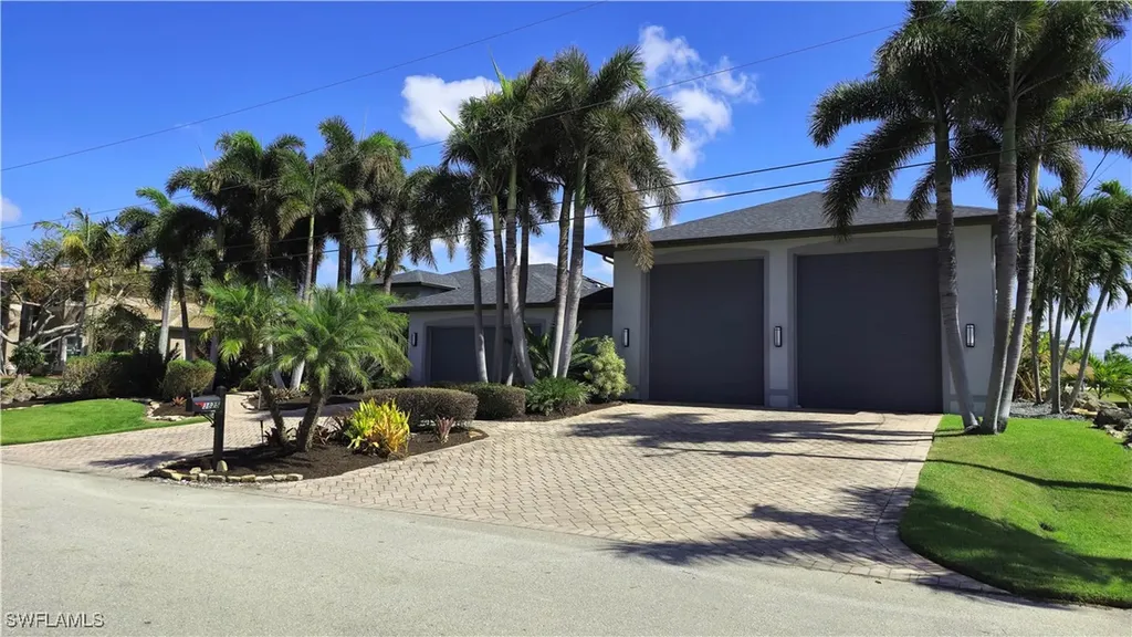 3825 SW 17th Place Cape Coral FL 33914