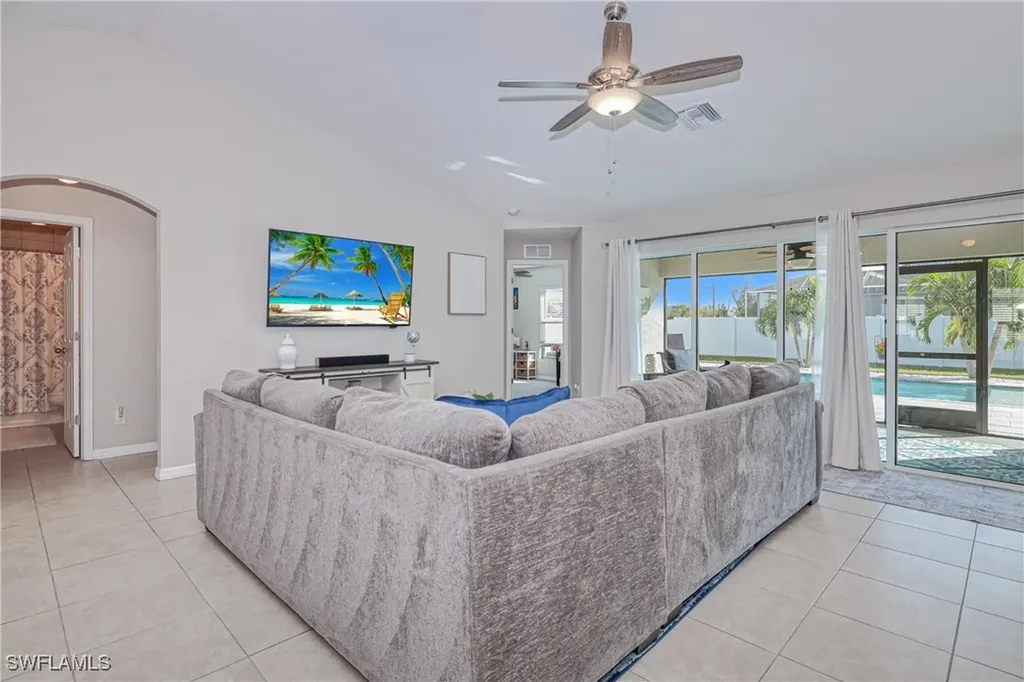 2409 SW 18th Avenue Cape Coral FL 33914