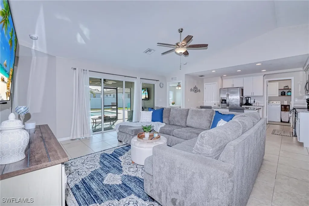 2409 SW 18th Avenue Cape Coral FL 33914