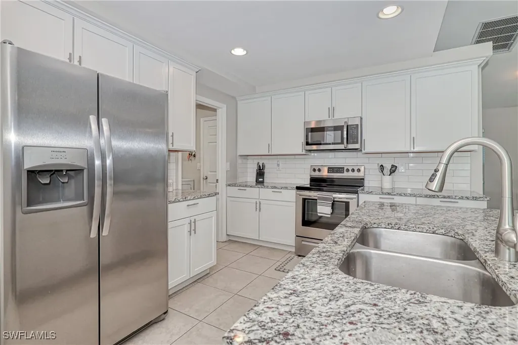 2409 SW 18th Avenue Cape Coral FL 33914