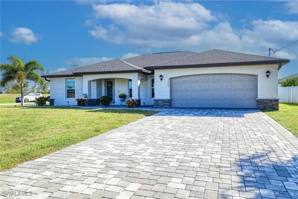 2409 SW 18th Avenue Cape Coral FL 33914