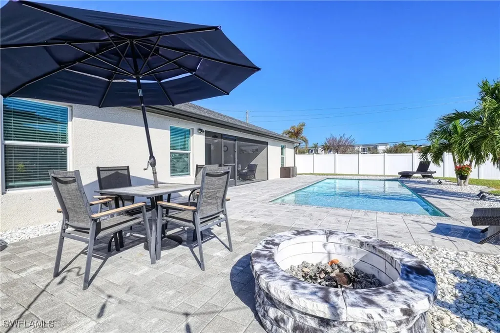 2409 SW 18th Avenue Cape Coral FL 33914