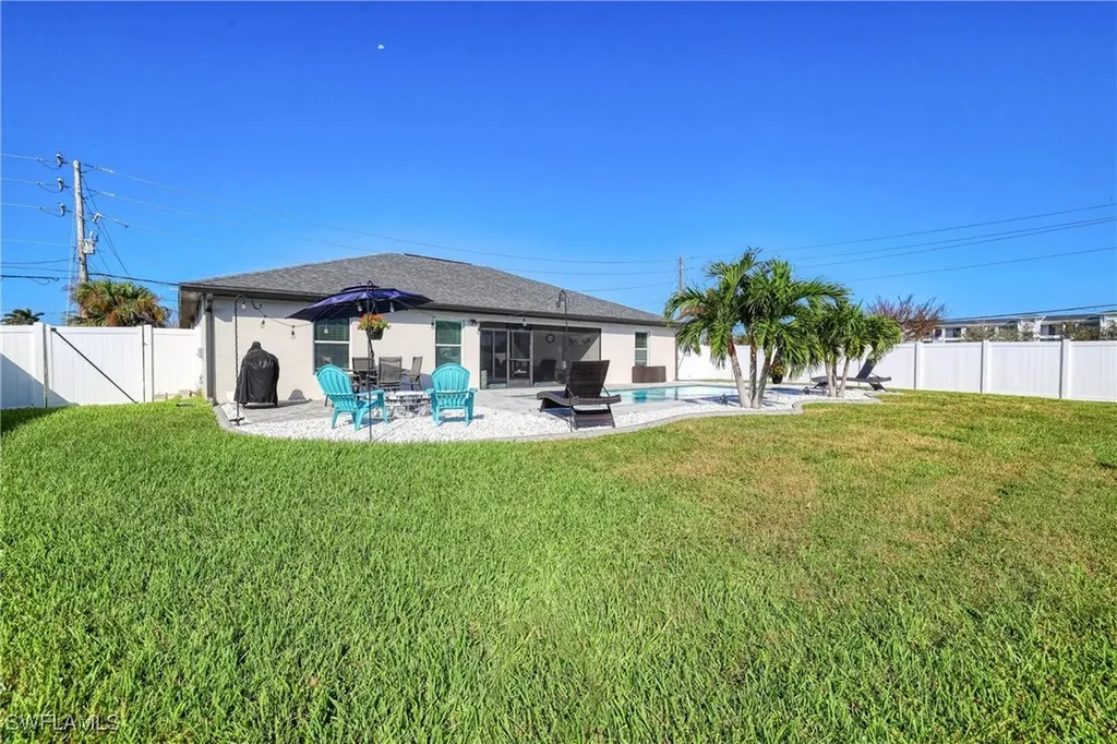 2409 SW 18th Avenue Cape Coral FL 33914