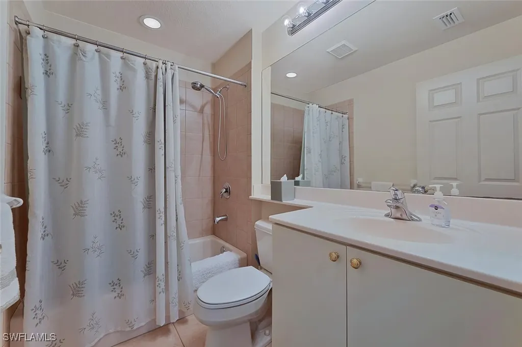 20301 Rookery Drive Estero FL 33928