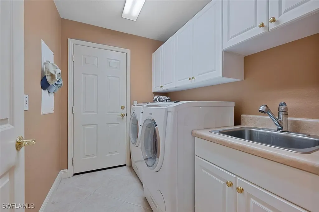 20301 Rookery Drive Estero FL 33928