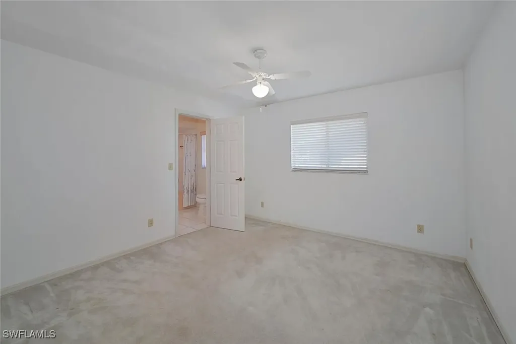 684 110th Avenue N Naples FL 34108