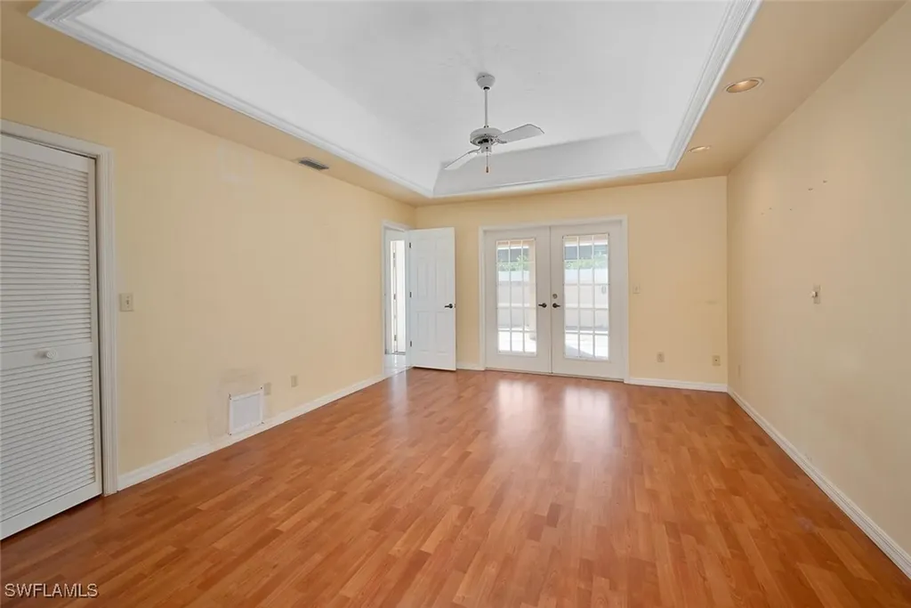 684 110th Avenue N Naples FL 34108