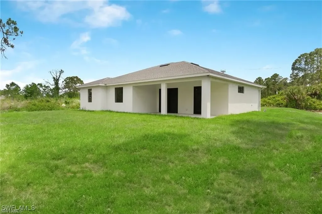 1205 E 7th Street Lehigh Acres FL 33972