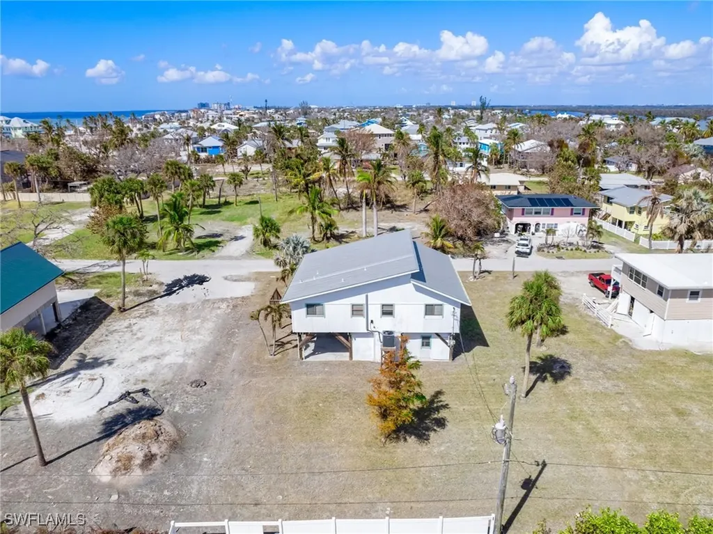 134 Bayview Avenue Fort Myers Beach FL 33931