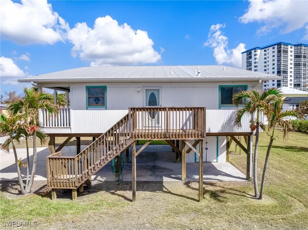 134 Bayview Avenue Fort Myers Beach FL 33931