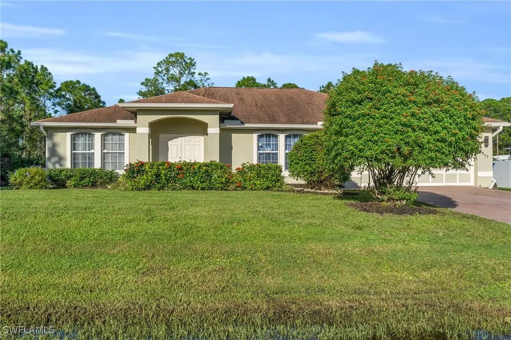 1009 Clark Avenue Lehigh Acres FL 33972