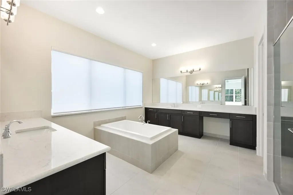 12216 Lotus Avenue Naples FL 34120