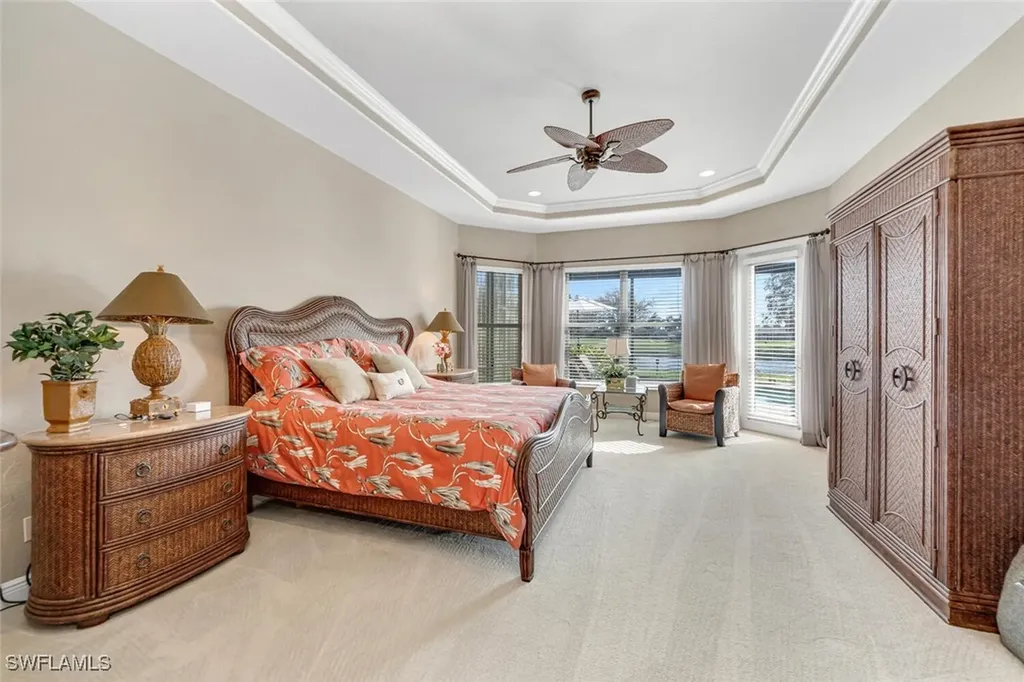 5035 Cerromar Drive Naples FL 34112