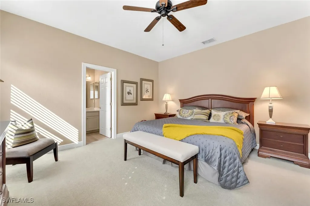 5035 Cerromar Drive Naples FL 34112