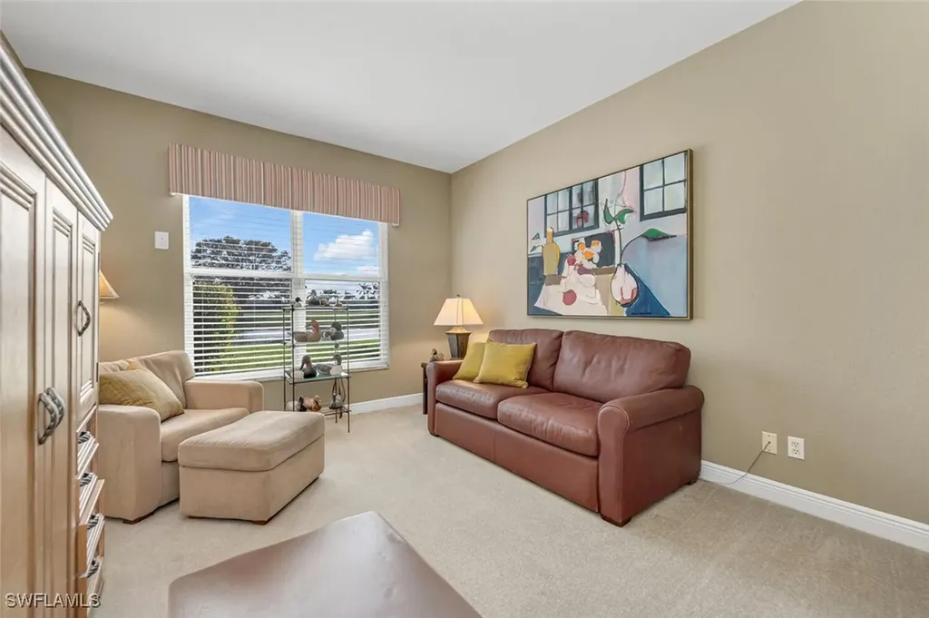 5035 Cerromar Drive Naples FL 34112