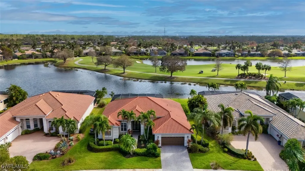 5035 Cerromar Drive Naples FL 34112