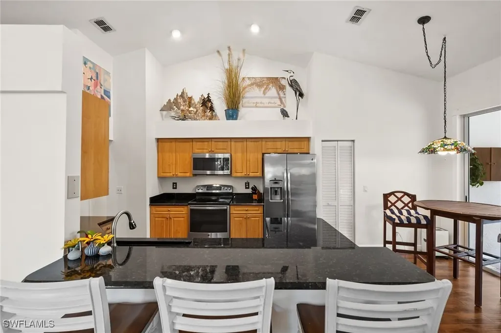 645 Lambton Lane Naples FL 34104
