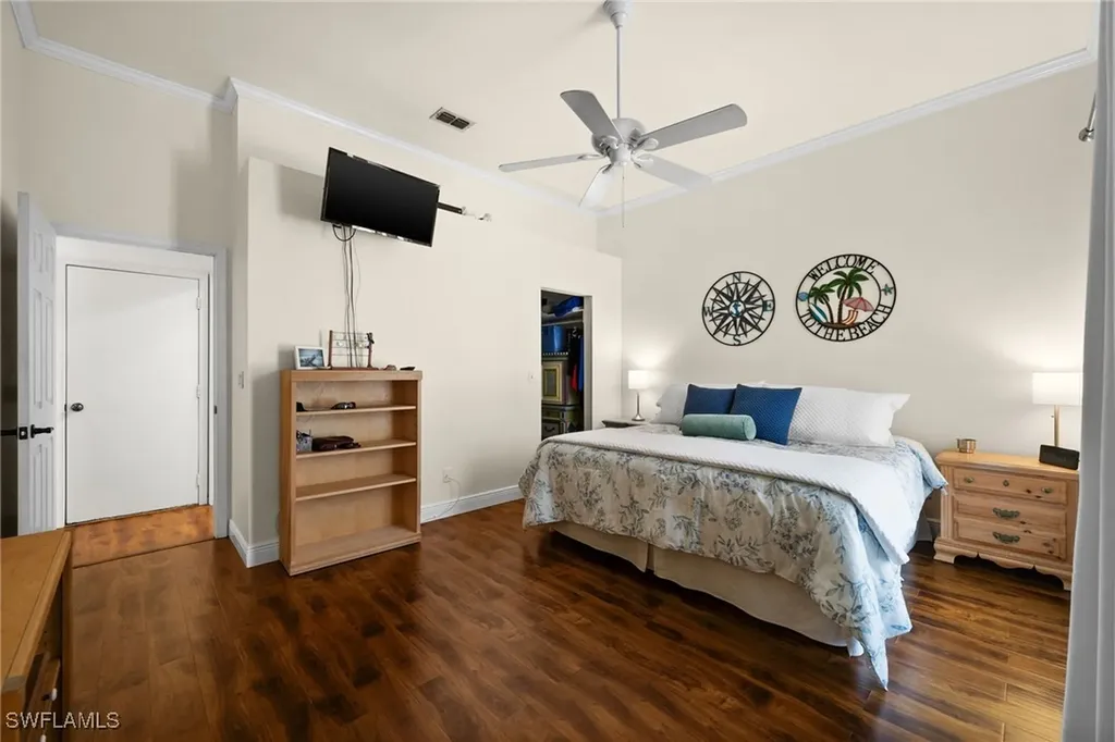 645 Lambton Lane Naples FL 34104
