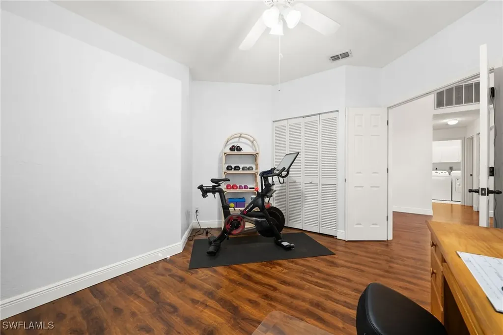 645 Lambton Lane Naples FL 34104