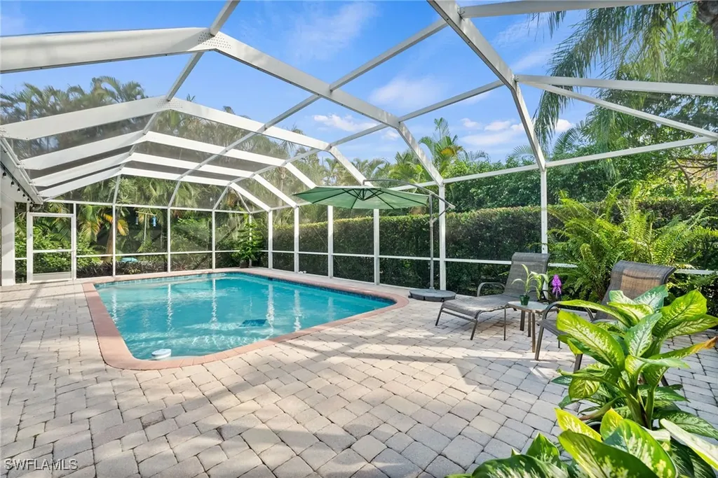645 Lambton Lane Naples FL 34104