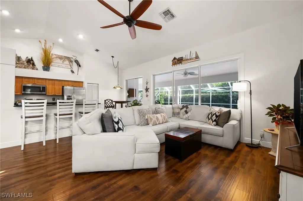 645 Lambton Lane Naples FL 34104