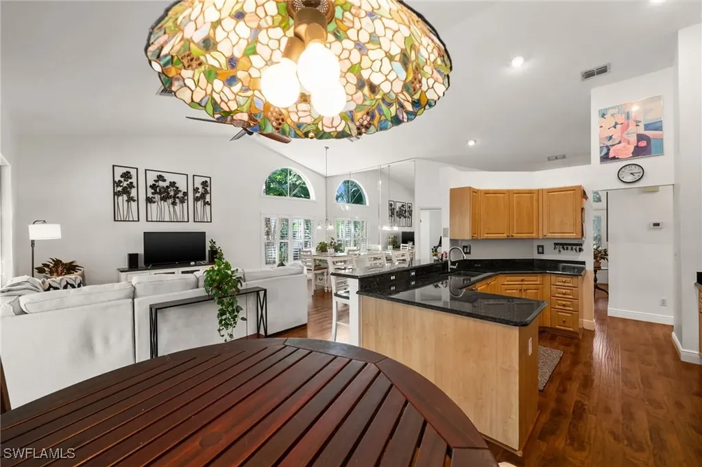 645 Lambton Lane Naples FL 34104