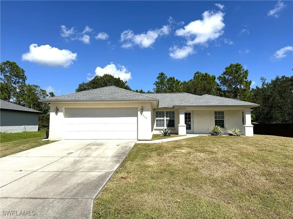 2814 50th Street W Lehigh Acres FL 33971