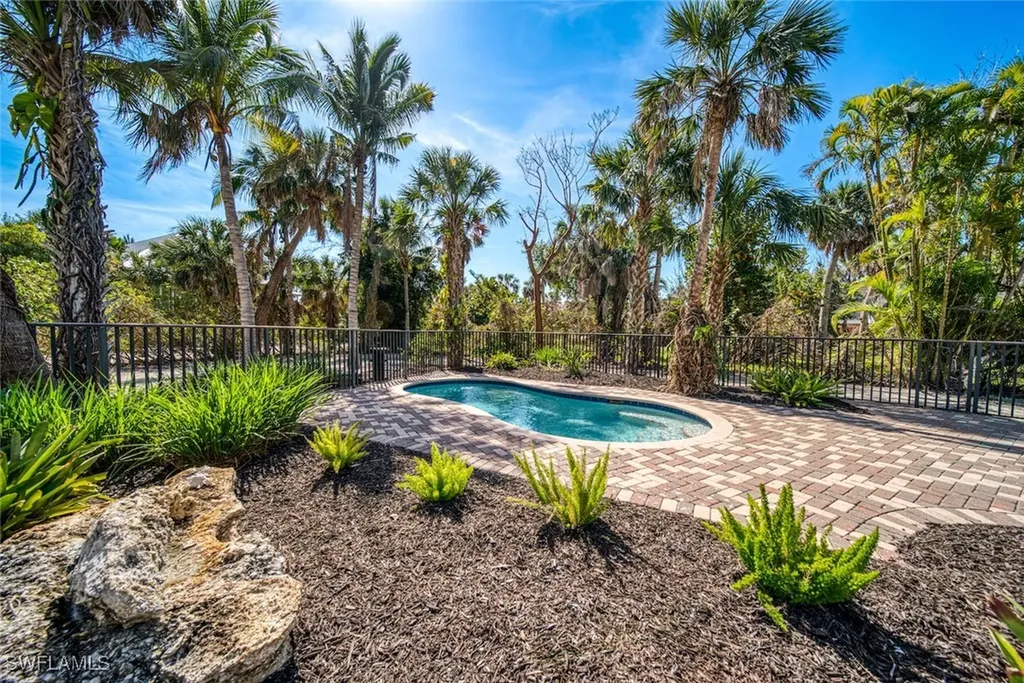 2604 Coconut Drive Sanibel FL 33957
