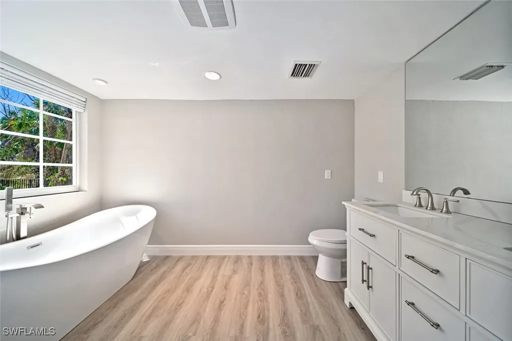 2604 Coconut Drive Sanibel FL 33957