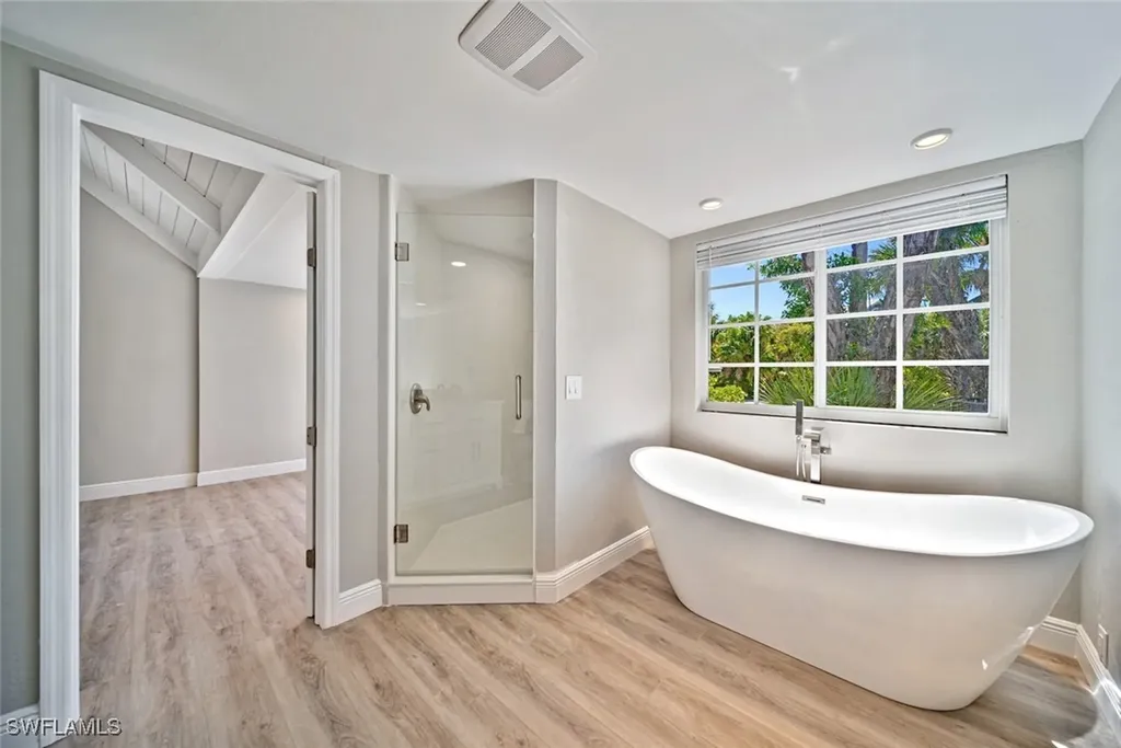 2604 Coconut Drive Sanibel FL 33957