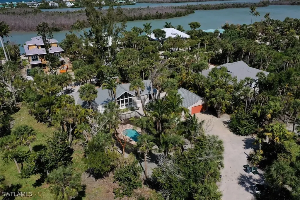 2604 Coconut Drive Sanibel FL 33957