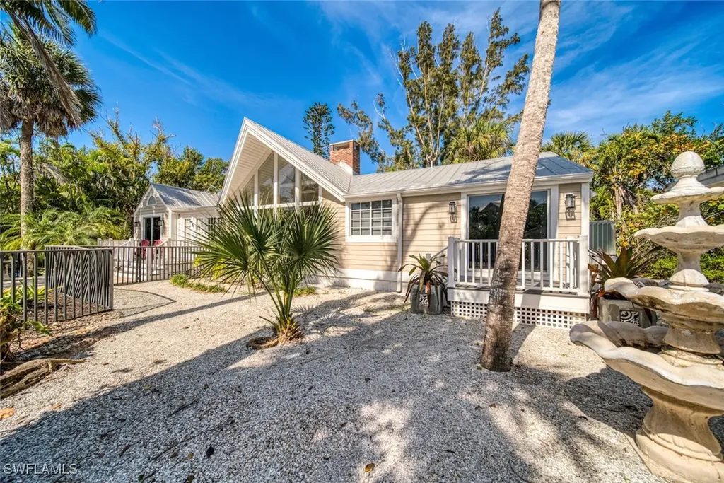 2604 Coconut Drive Sanibel FL 33957