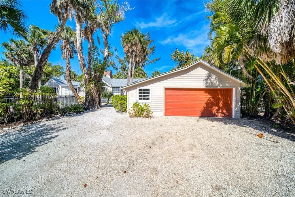 2604 Coconut Drive Sanibel FL 33957