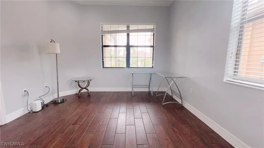 3195 Pacific Drive Naples FL 34119