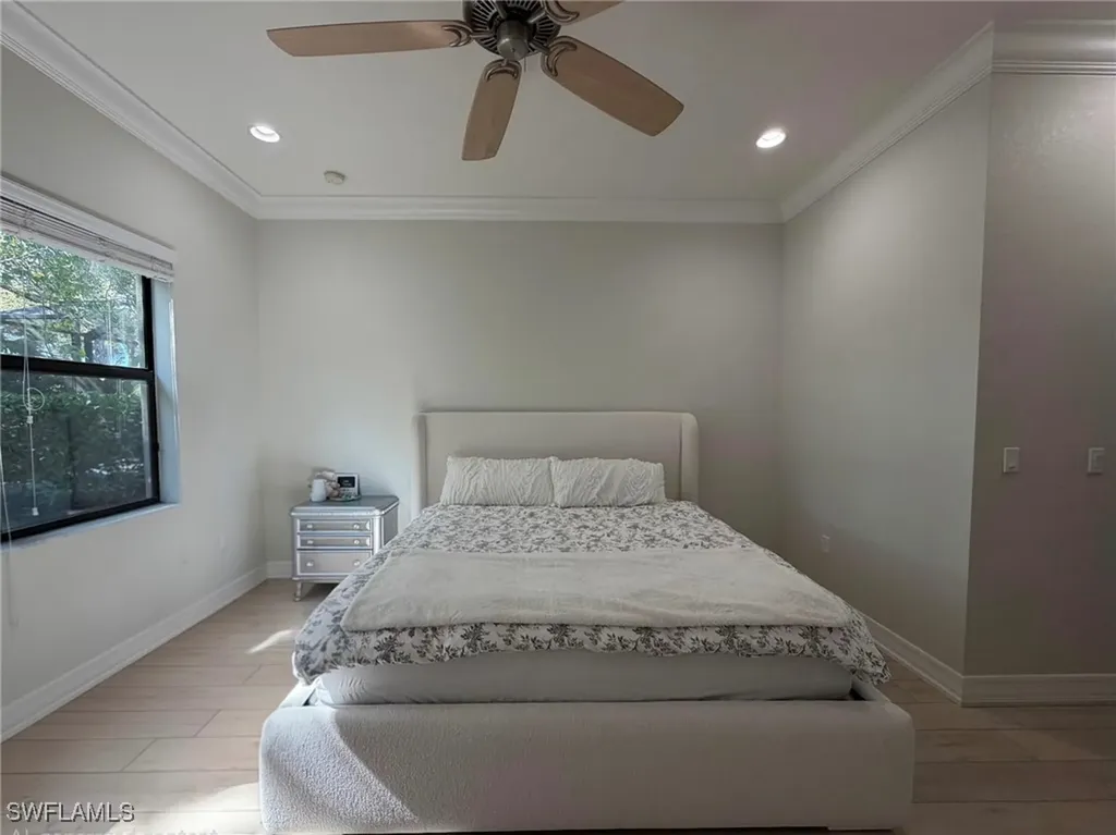 3195 Pacific Drive Naples FL 34119