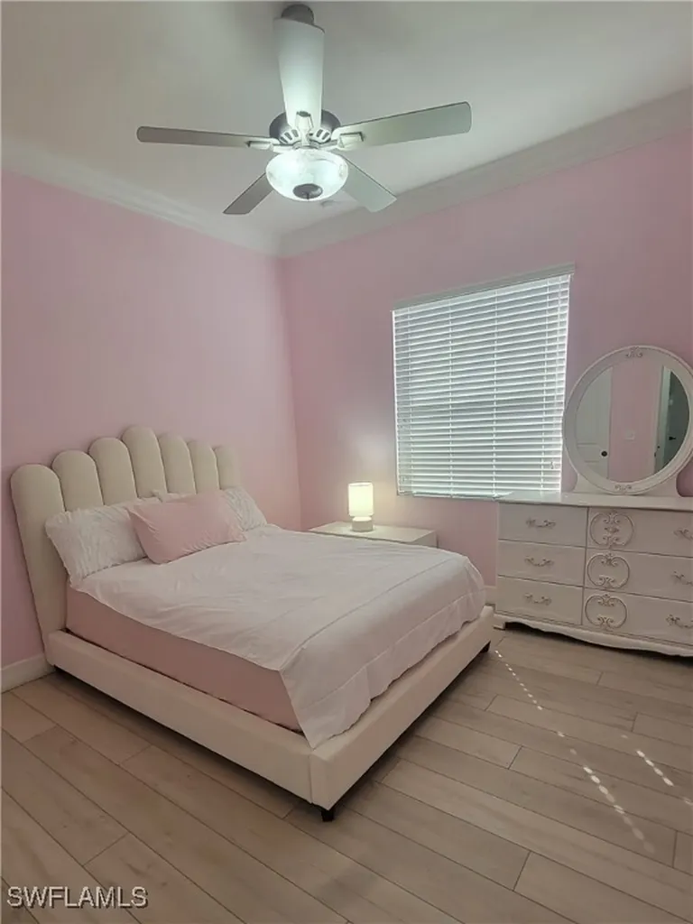 3195 Pacific Drive Naples FL 34119