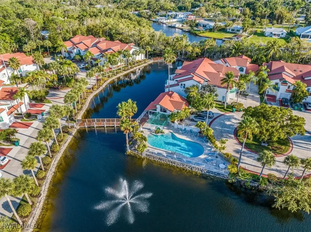 2233 Anchorage Lane Naples FL 34104