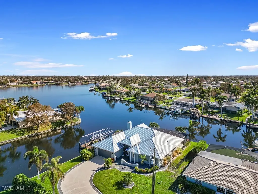 3501 SE 1st Avenue Cape Coral FL 33904