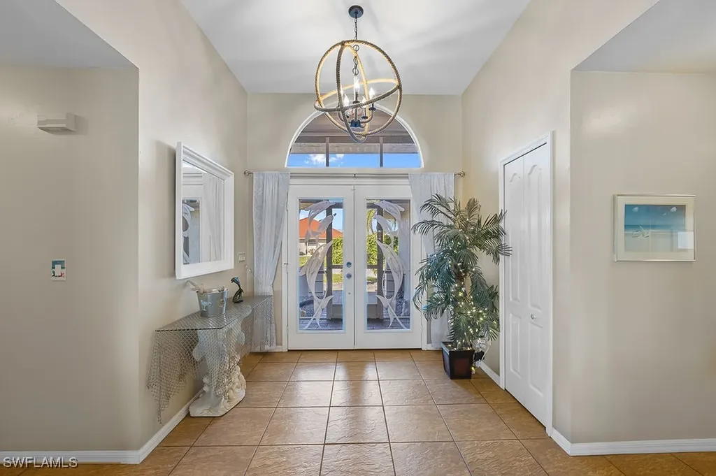 3501 SE 1st Avenue Cape Coral FL 33904